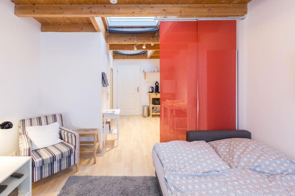 Apartment Wilhelmstr Fuer Bis Zu 3 Personen Bruehl  Ngoại thất bức ảnh