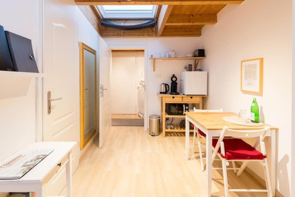 Apartment Wilhelmstr Fuer Bis Zu 3 Personen Bruehl  Ngoại thất bức ảnh